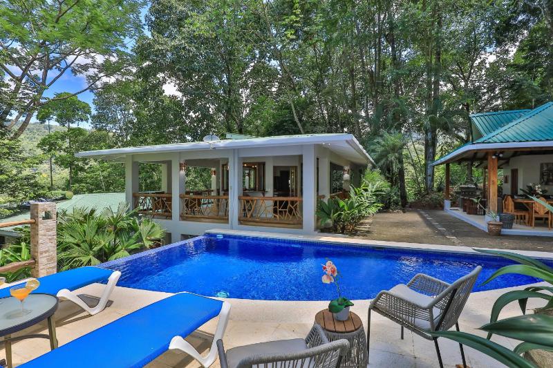 Casa de Paz- Portasol Vacation Rentals Images