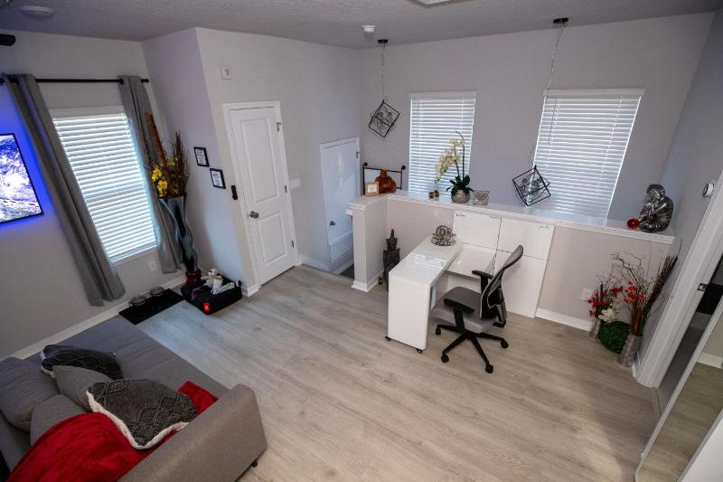 Pet Friendly Modern Zen Studio Retreat with Hot Tub - image 3