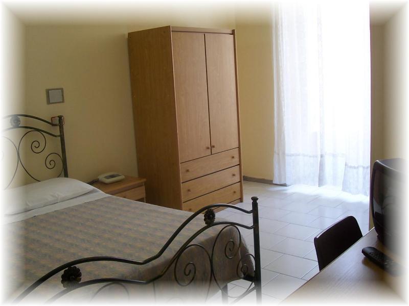 Triple Room image 4