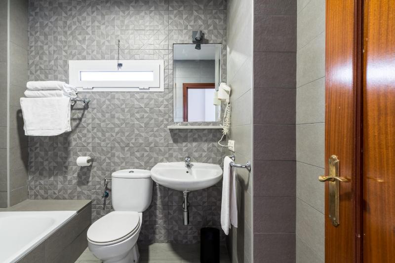 Junior Suite image 2