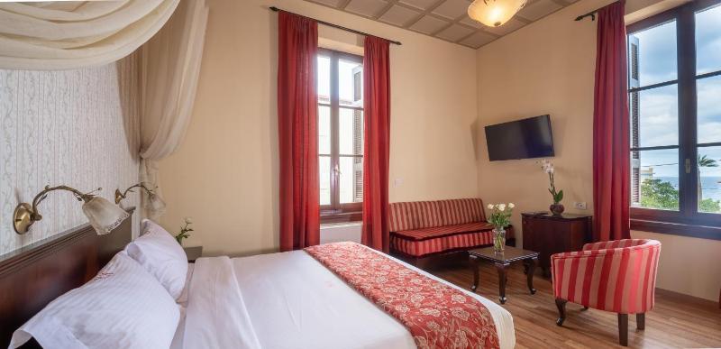 Superior Double or Twin Room image 3