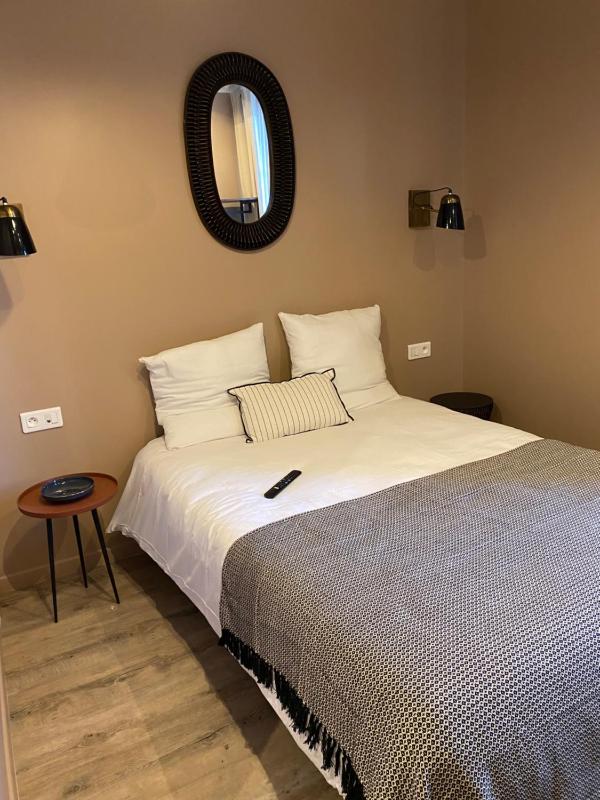 Single Room image 2