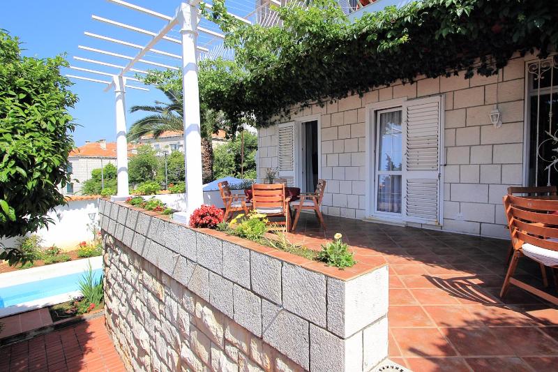 Studio with Terrace (2 Adults) image 4