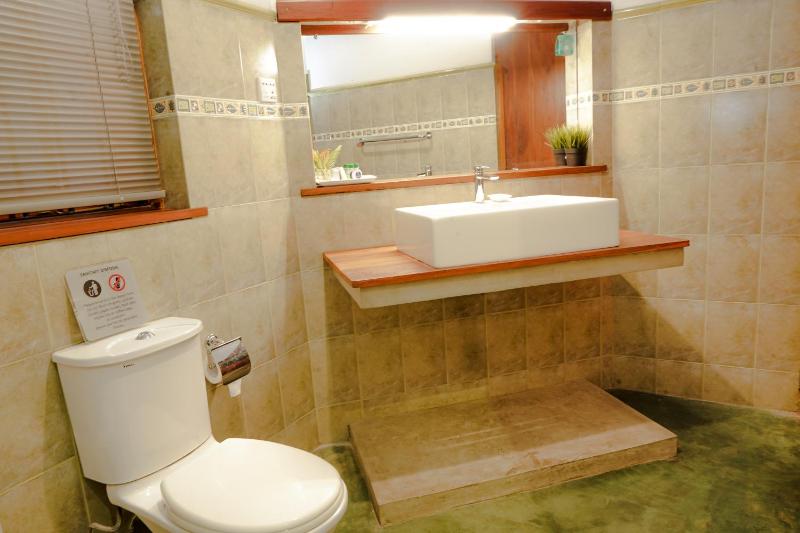 Gruhaya Boutique Villa - image 11