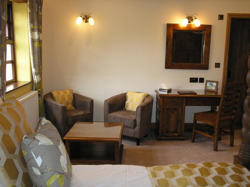 Luxury Double Room image 3