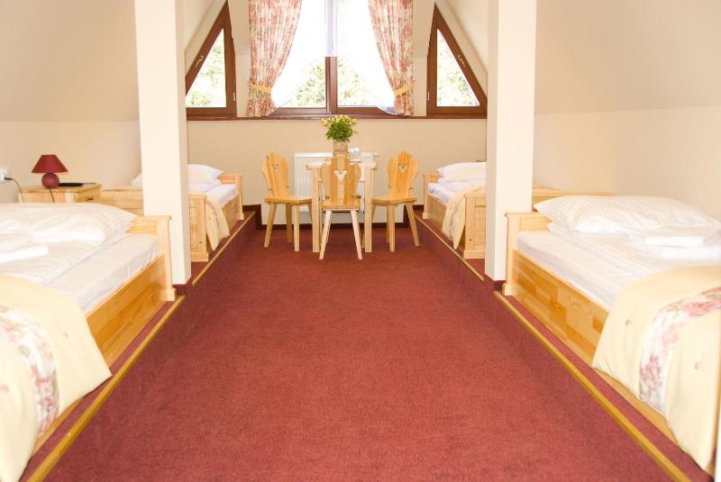 Quadruple Room image 1