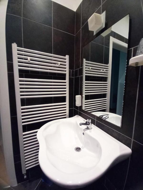 Double or Twin Room - Disability Access image 2