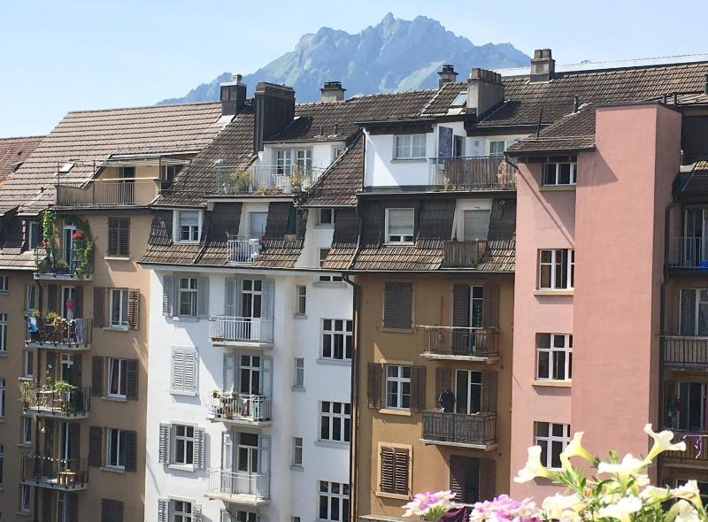 Central Bright & Cozy Apartments - image 14