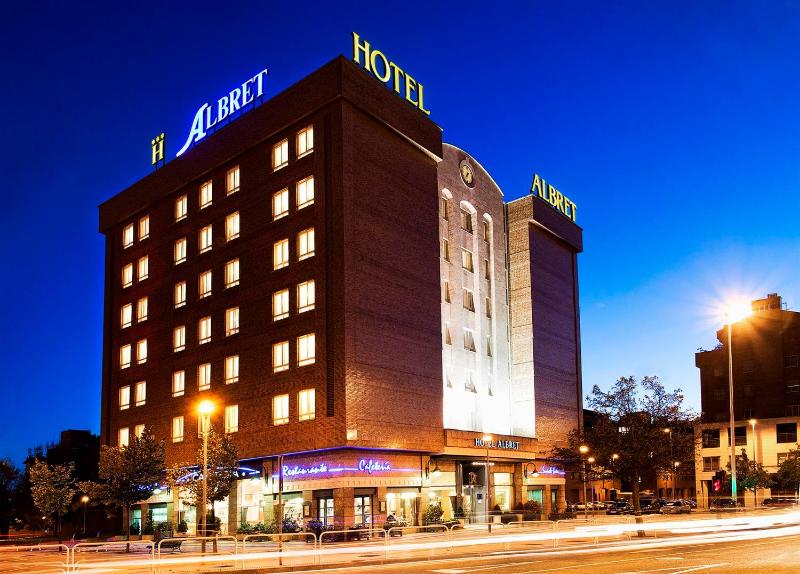 Double or Twin Room with Parking image 3