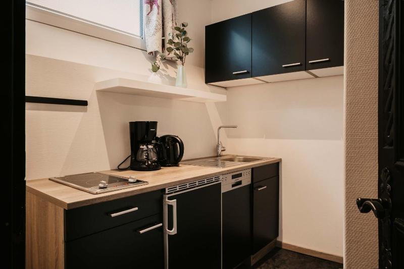 Two-Bedroom Apartment with Balcony 4 image 3
