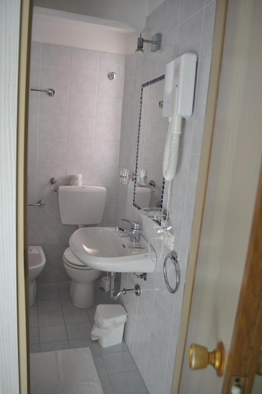 Hotel Caribe - image 9
