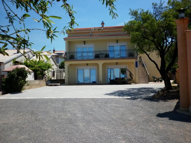 Apartments Prpic Senj - image 7