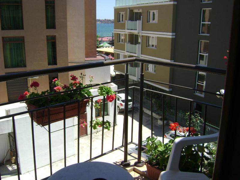 Double Room image 4