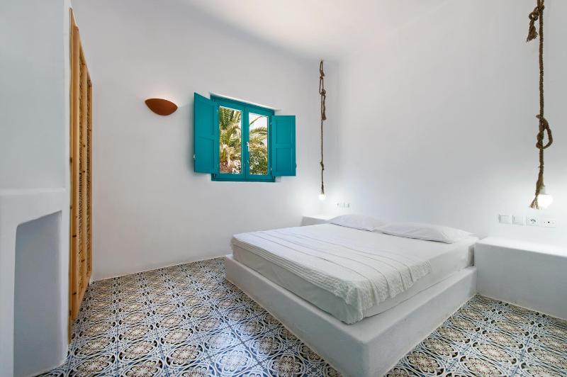 One-Bedroom Superior Apartment image 1