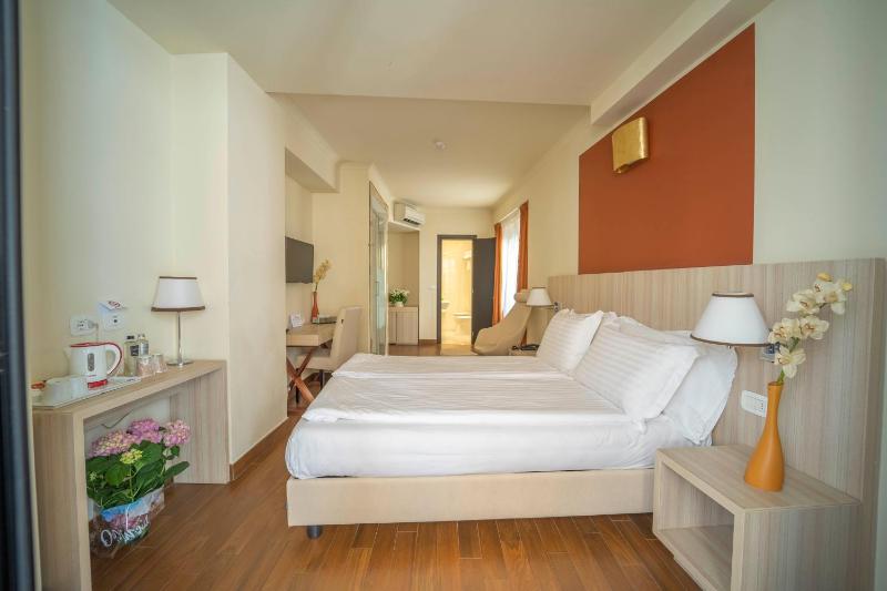Superior Double or Twin Room image 3