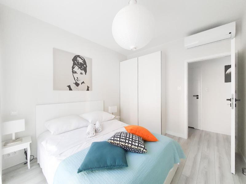 Capital Apartments - Towarowa - image 47