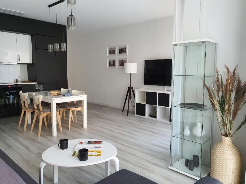 Capital Apartments - Towarowa - image 50