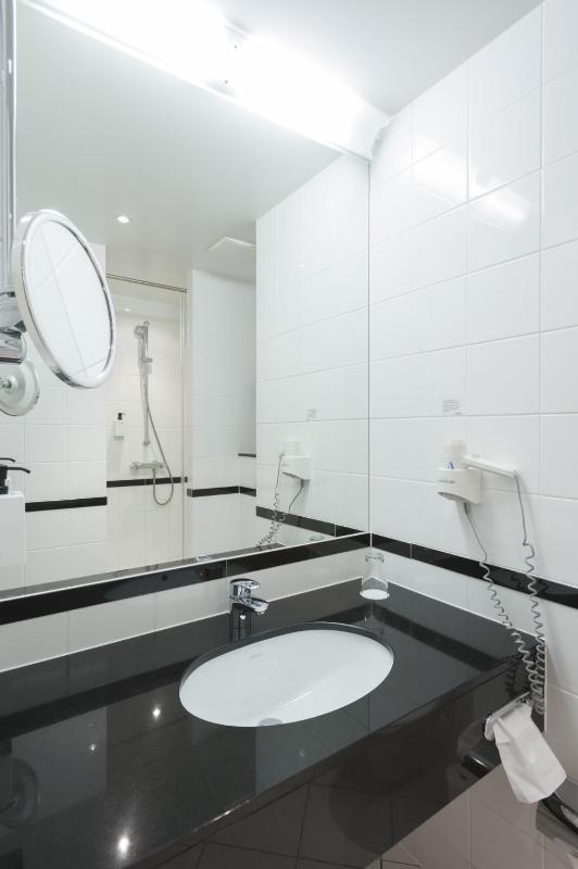 Economy Single Room image 2