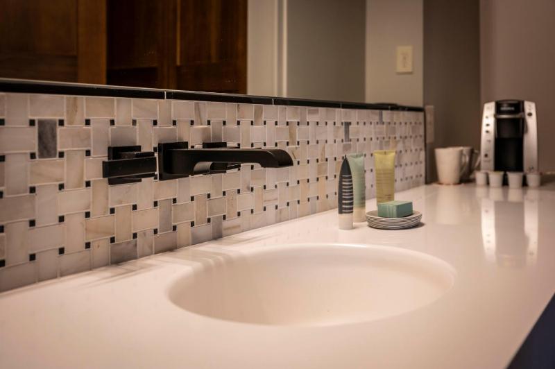 Hotel Broad Ripple - image 38