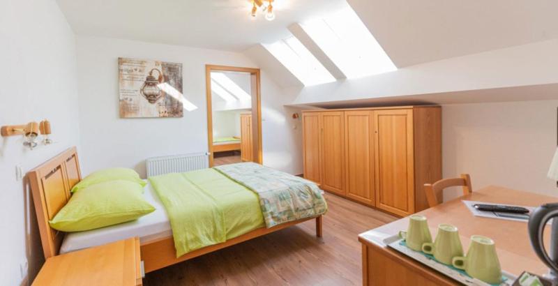 Quadruple Room image 1