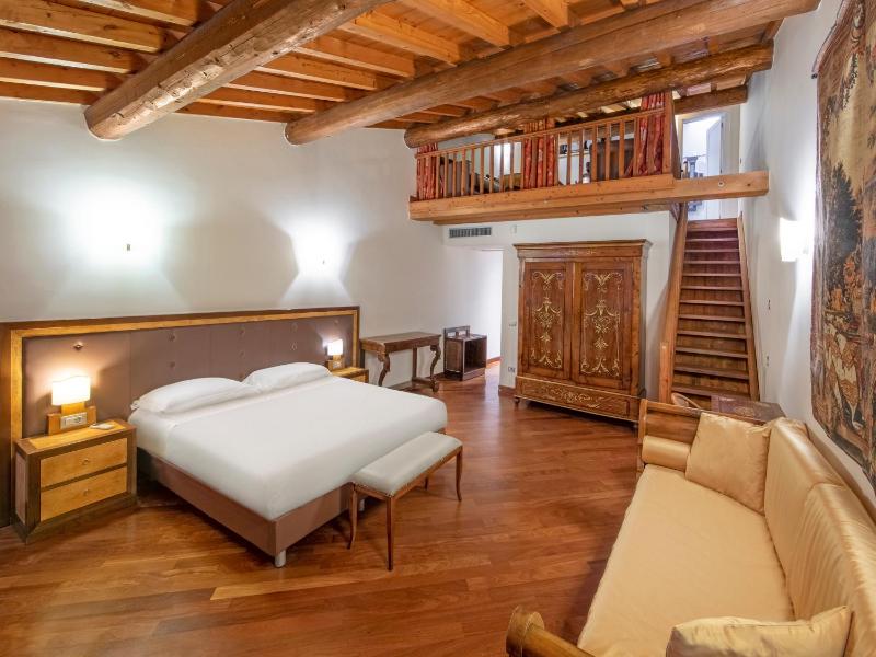 City Centre Rooms and Apartments - image 6