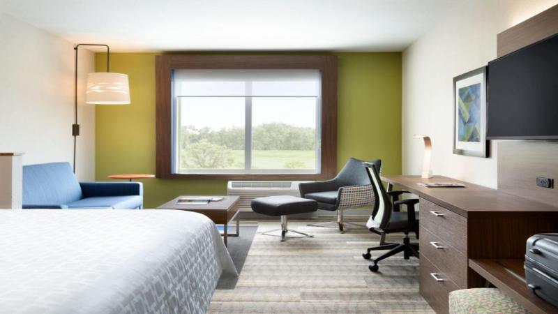 King Suite with Sofa Bed image 1
