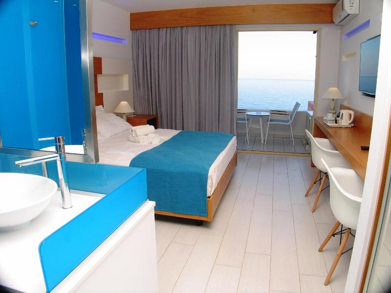 Europa Resort Hotel - image 16