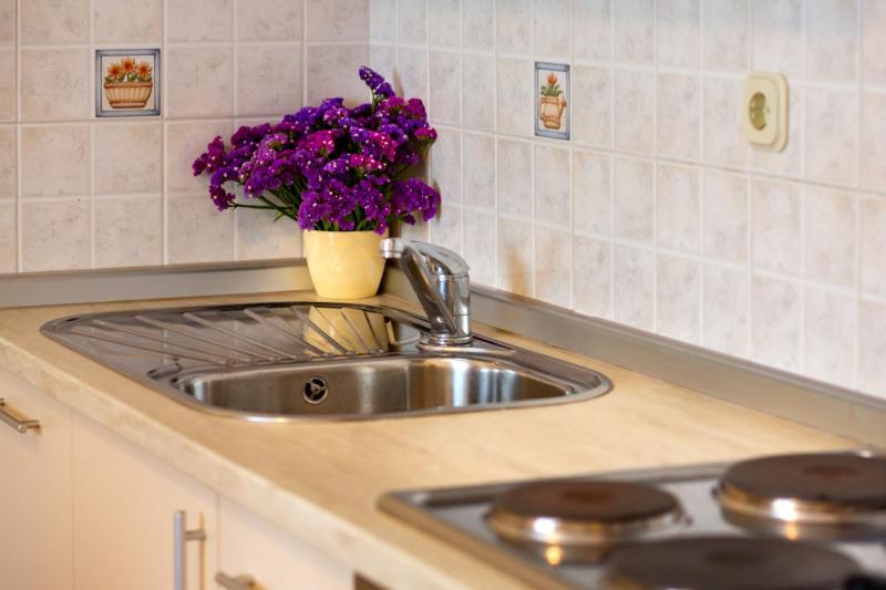Apartment in Lopar with balcony air conditioning WiFi washing machine (4886-1) - image 45