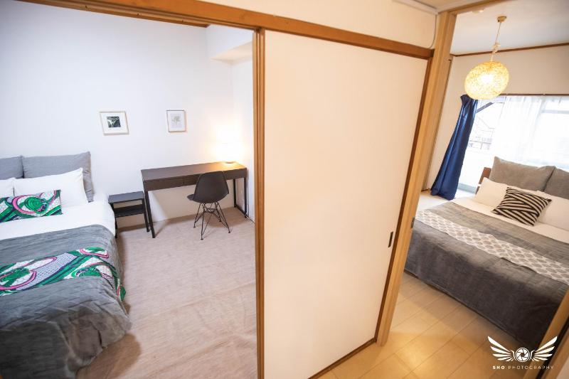 Gentry Hakata - image 6