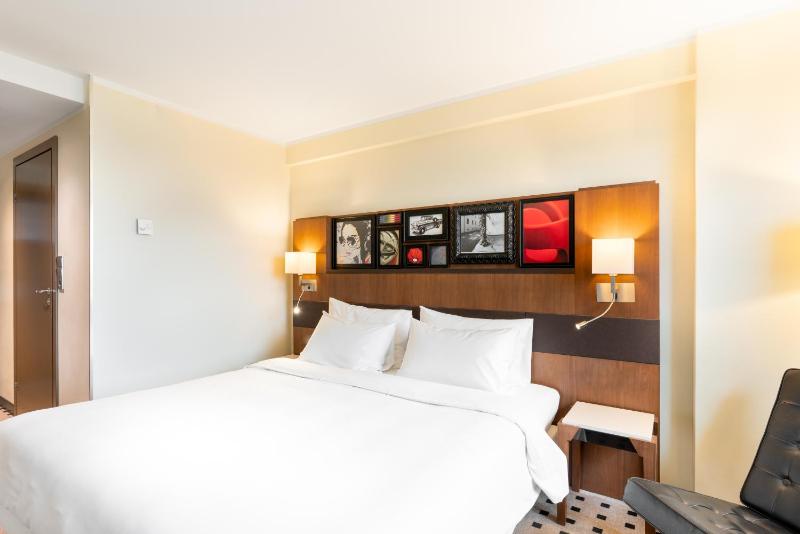 Superior Room image 4