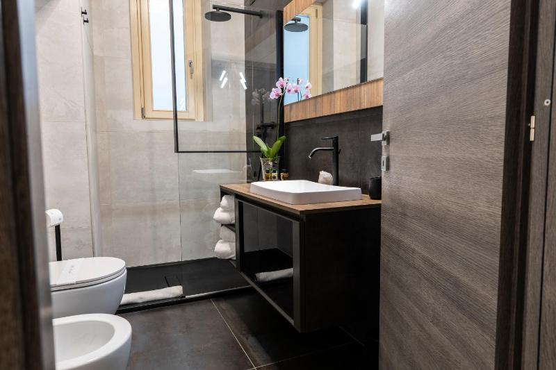 Corso 84 Luxury Suites - image 31