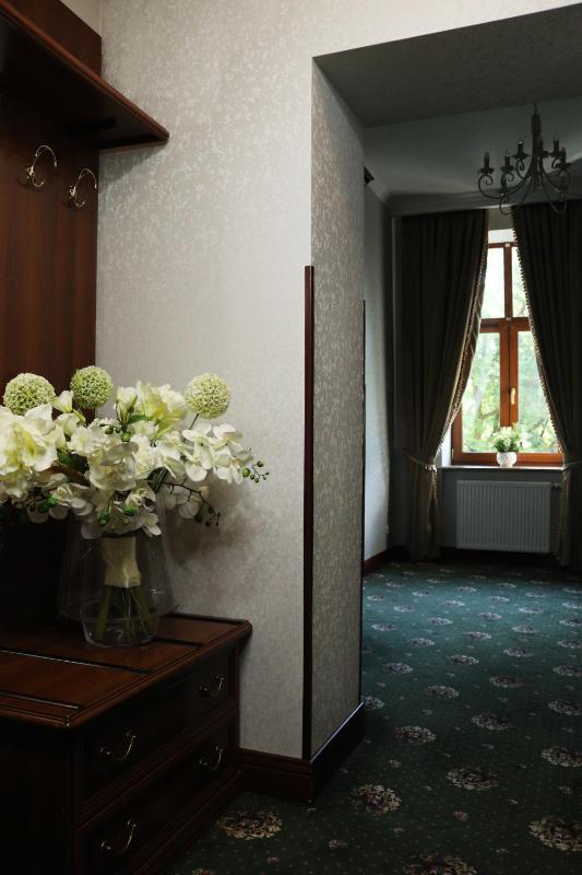 Junior Suite image 2
