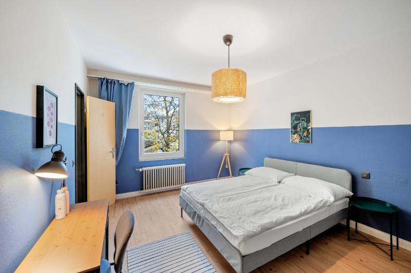 Cozy with Kitchen image 1