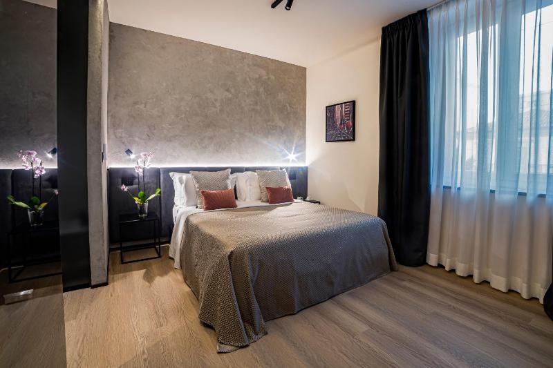 Corso 84 Luxury Suites - image 14