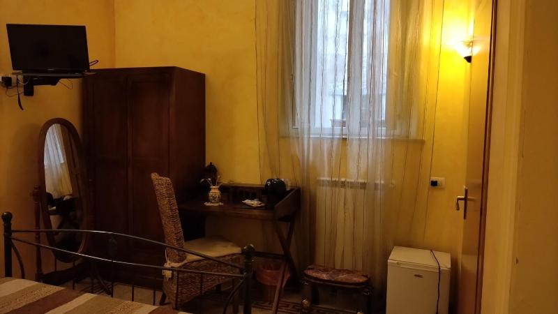 Single Room with Private Bathroom image 3