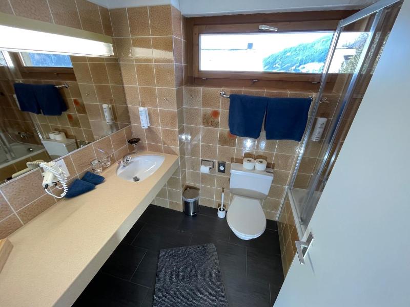 Family Room with Bath image 3