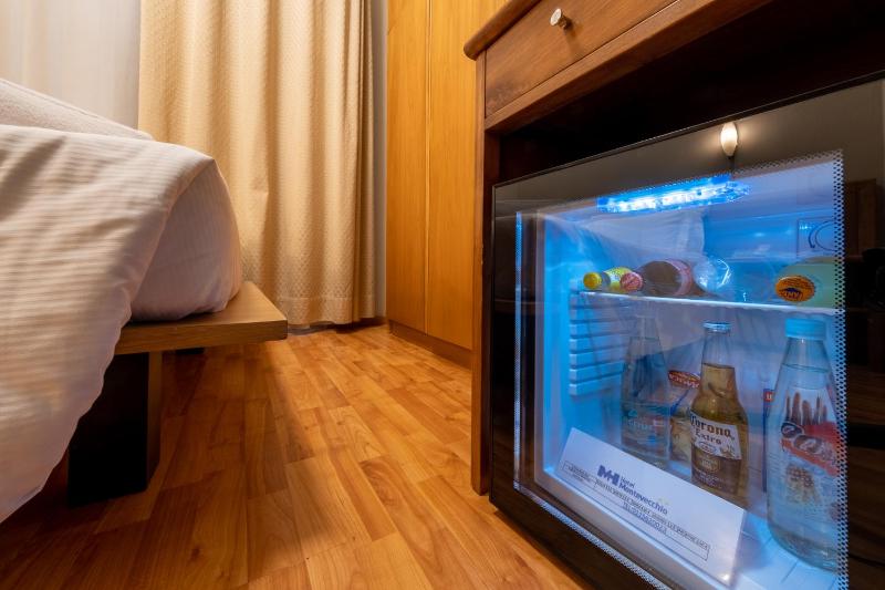 Double Room image 2