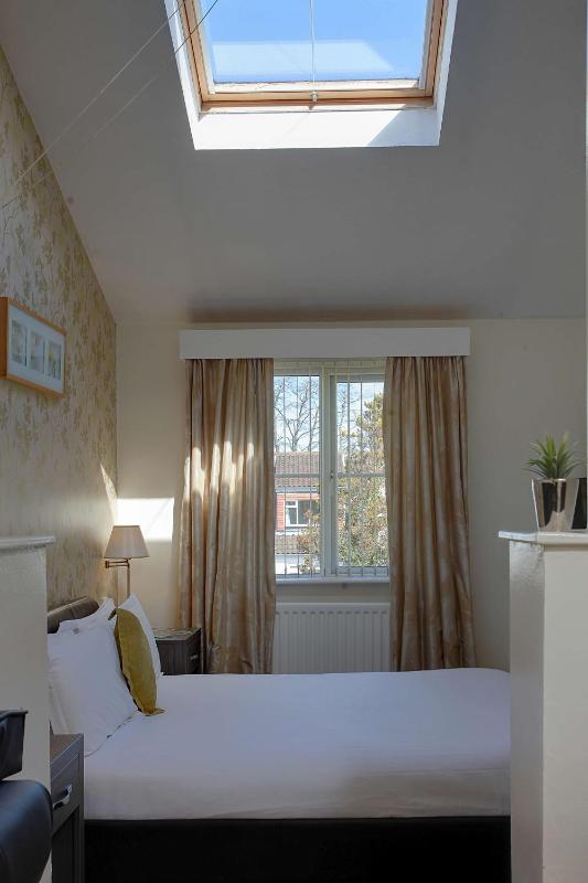 Junior Suite with Double Bed image 1