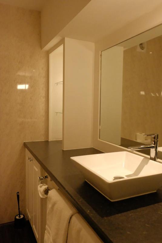 Deluxe Double Room image 4