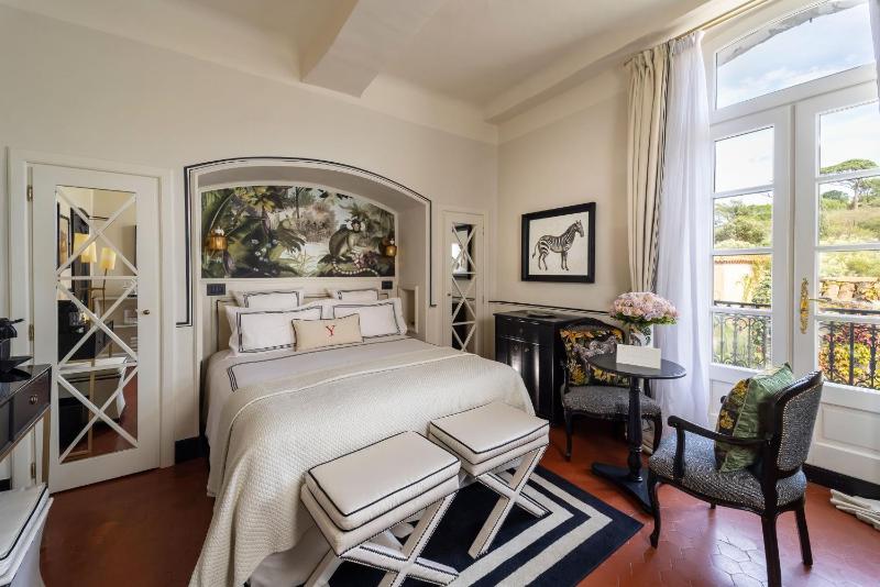 Deluxe Room image 1