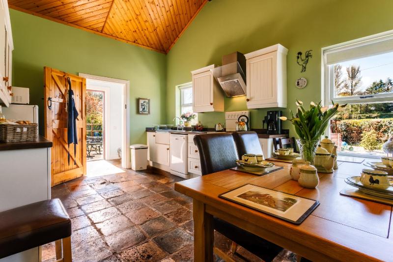 Two-Bedroom House image 4