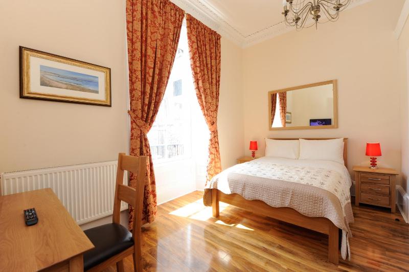 Superior Suite (2 Adults) image 2