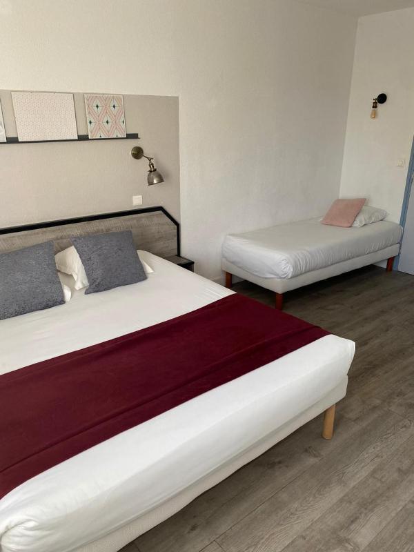 Triple Room image 4