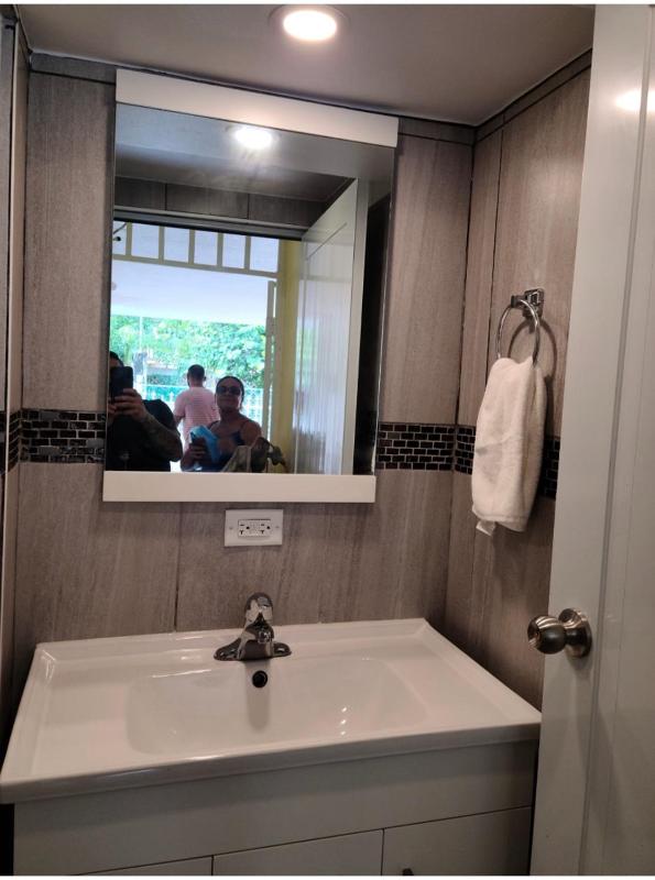 Two-Bedroom House image 2