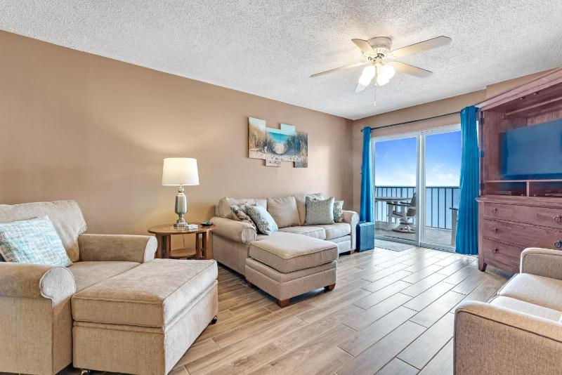 Ocean House 1805 - image 16