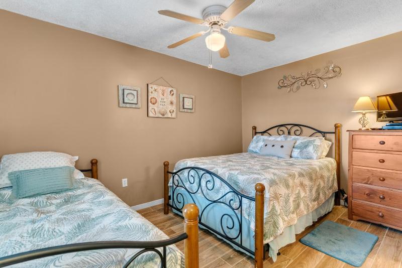 Ocean House 1805 - image 47