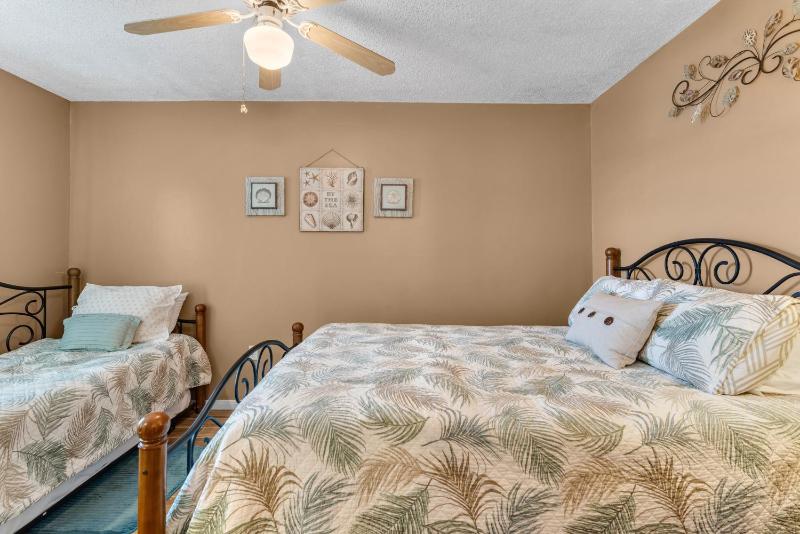 Ocean House 1805 - image 31