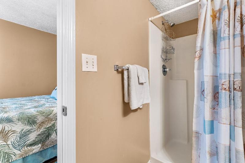 Ocean House 1805 - image 18
