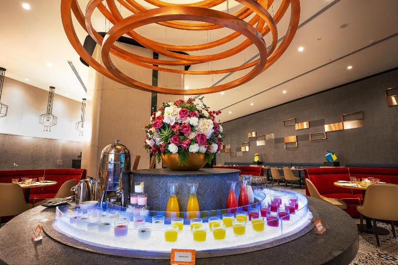 M World Hotel - image 2
