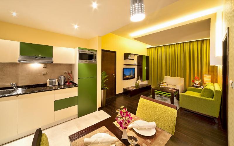 One-Bedroom Apartment with 20% F&B Discount, Late Check-out (2 pm) image 3